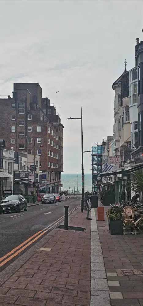 I can see the sea