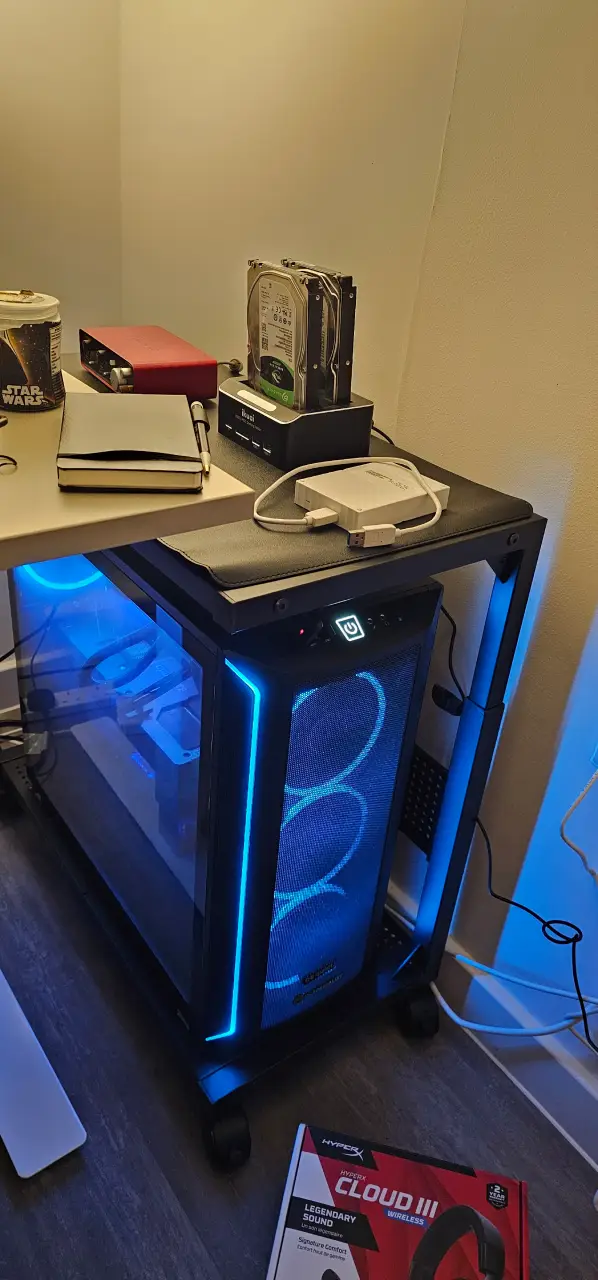 PC on a moveable base