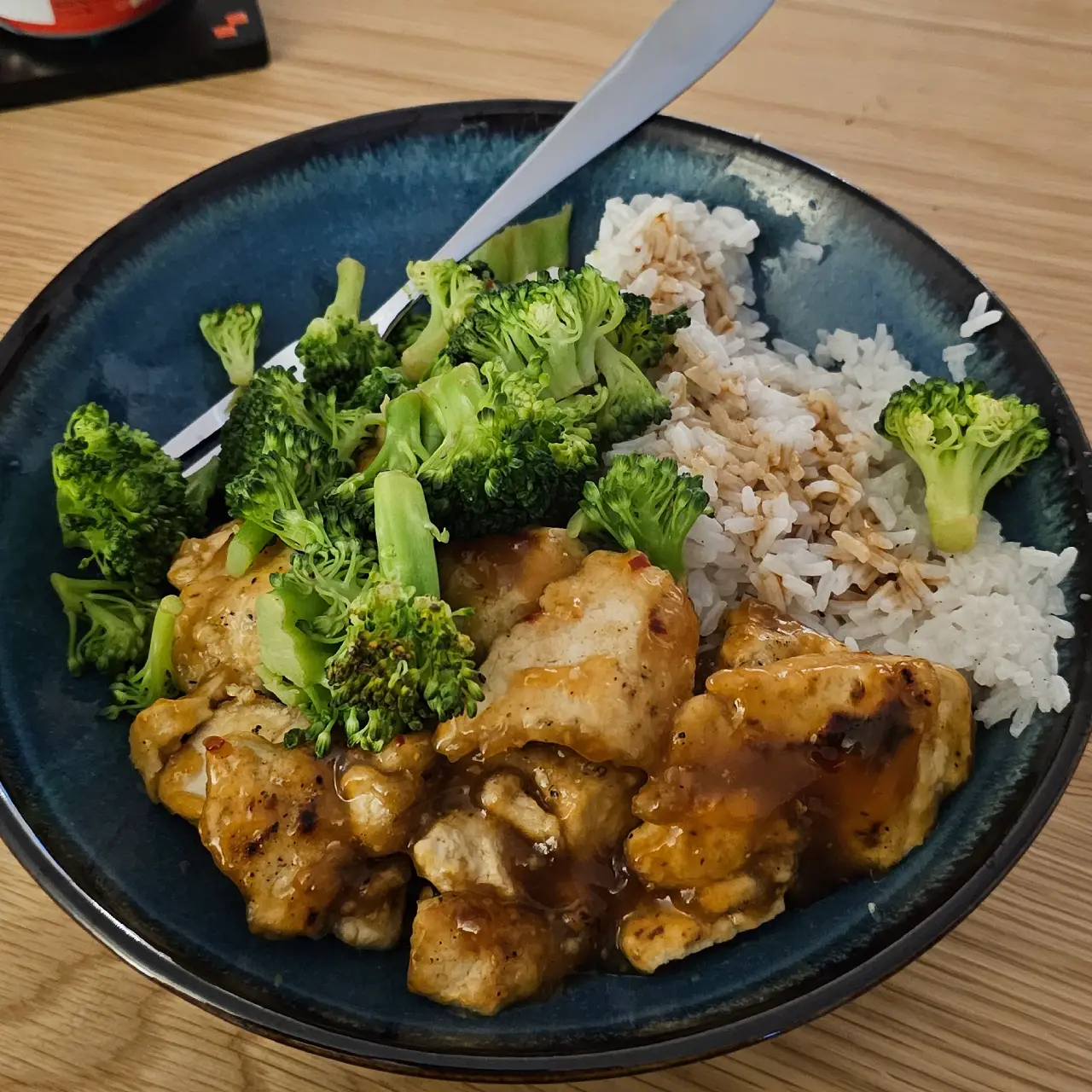 I think Sofia got the recipe from Maya (fitgreenmind on Instagram). It’s SO GOOD.